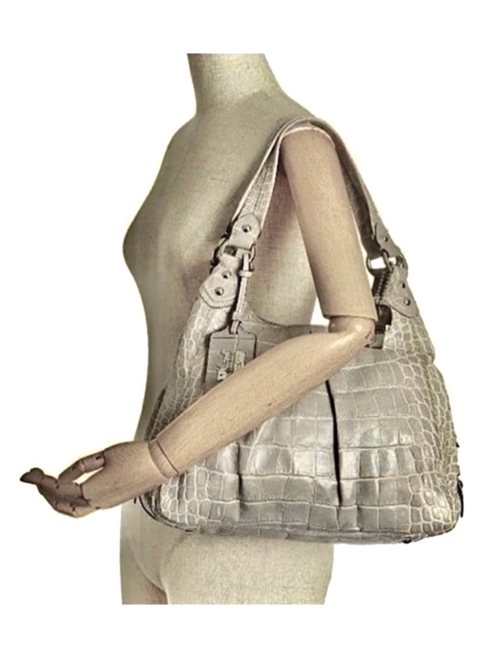 Coach Madison Maggie 14602 Croc/Gator
Embossed Exotic Leather